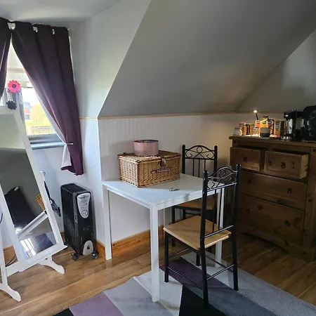 Whitethorn House Oda ve Kahvaltı *